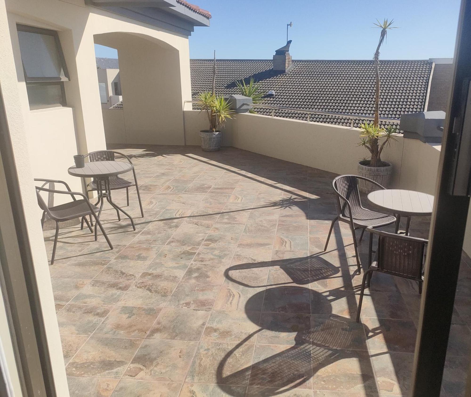 Alabaster Box Guesthouse Langebaan Exterior photo