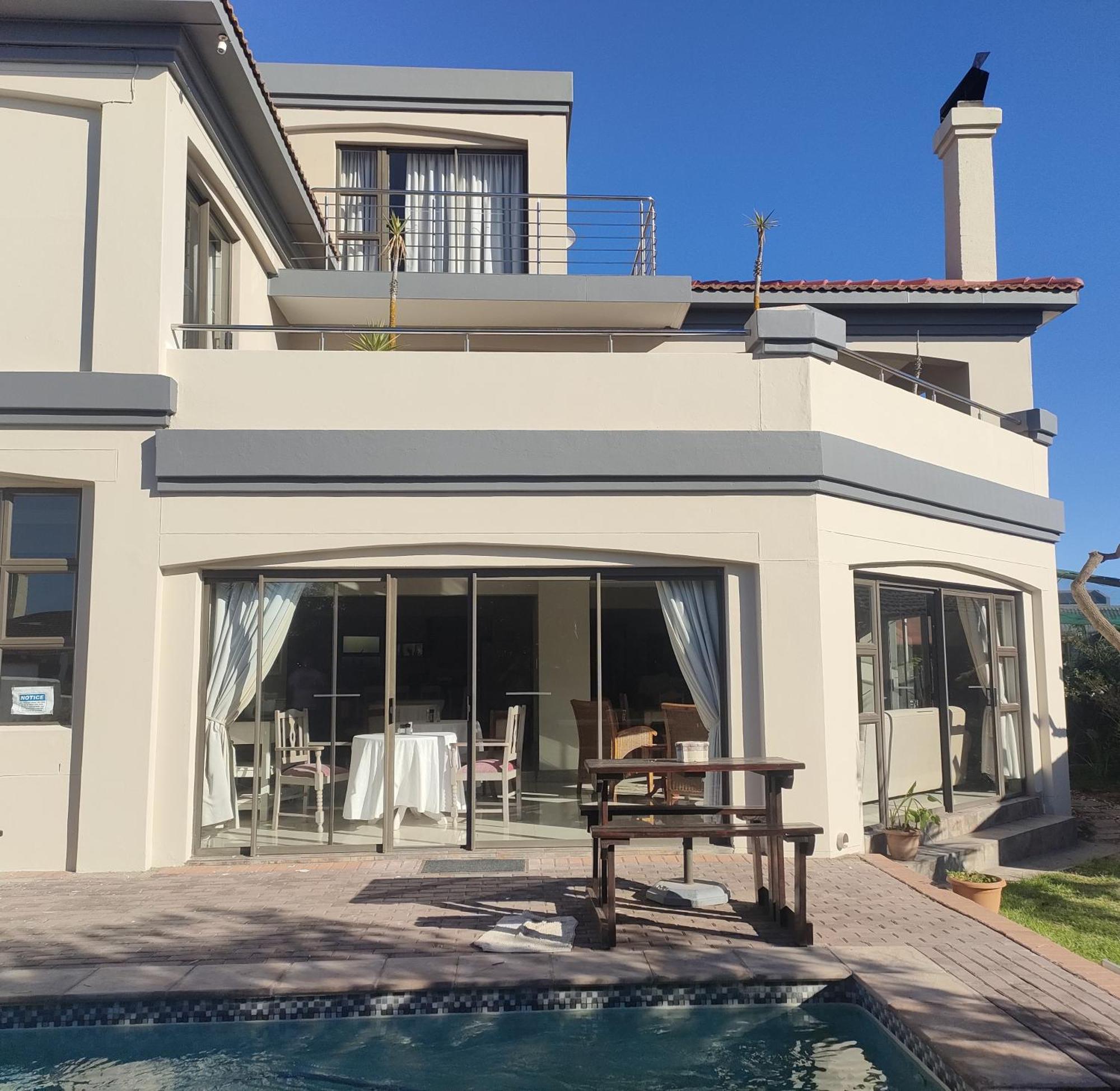Alabaster Box Guesthouse Langebaan Exterior photo